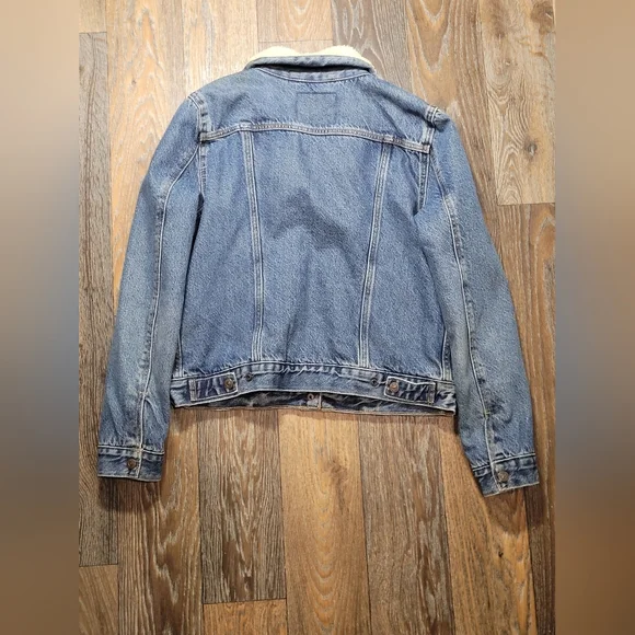 Levi Womens Large Denim JeanTrucker Jacket Quilted Lining Fur Collar Snap Button - Picture 4 of 4